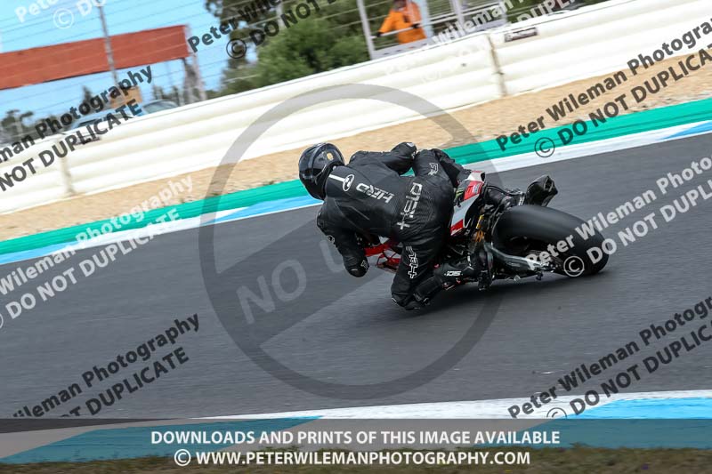 estoril;event digital images;motorbikes;no limits;peter wileman photography;portugal;trackday;trackday digital images